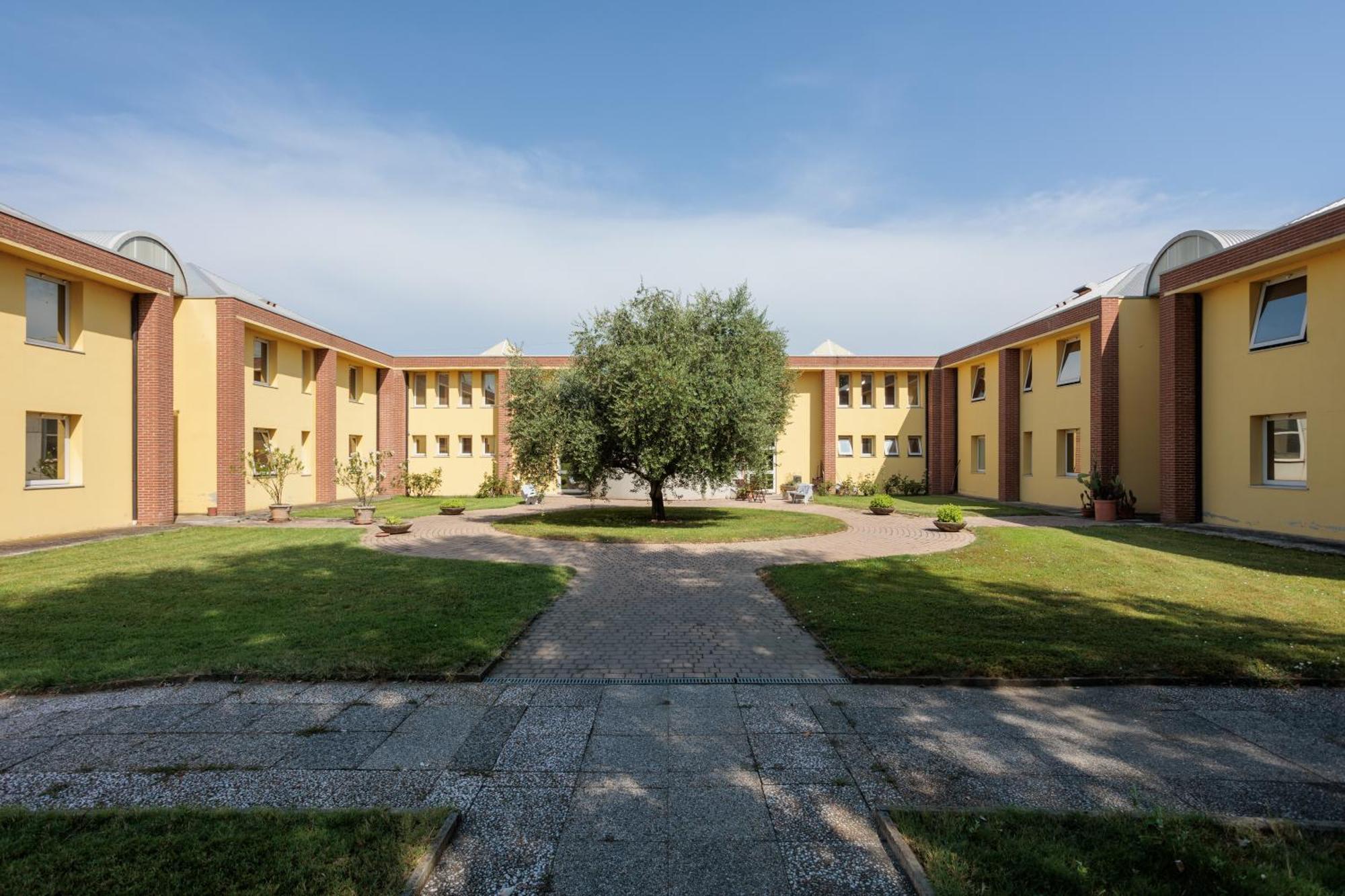 Eurhotel Fontevivo Exterior photo
